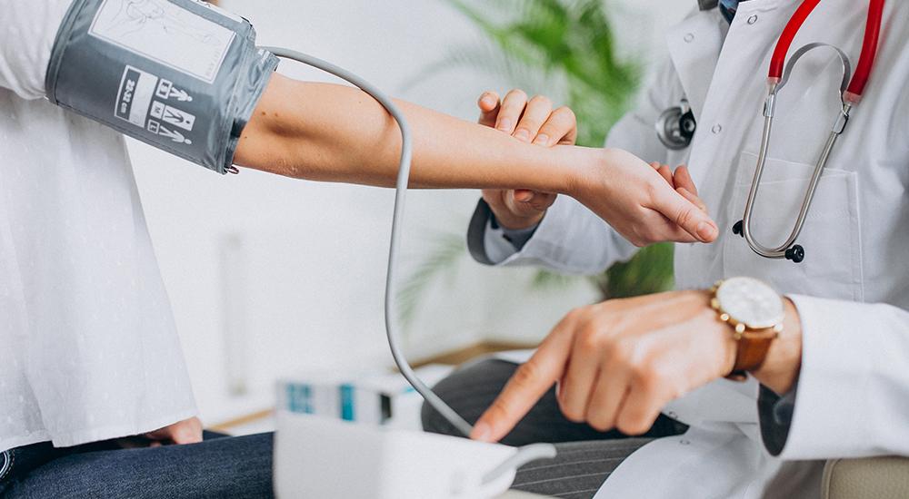 The Future of Wellness: 10 Health Devices Every Adult Should Own in 2023?